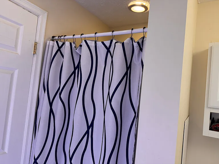 Entrance Bathroom (shared by 1st Bedroom and Family room) POV4