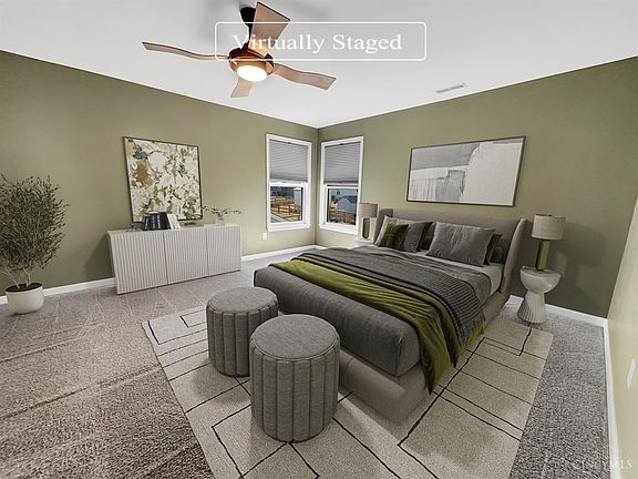 4th image of 774 Emerald Dr