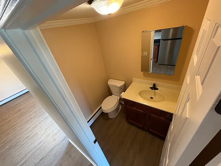 609 Clement St — Photo 11
