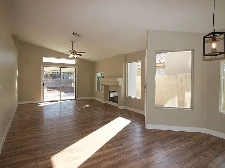 2314 Underpar Cir — Photo 9