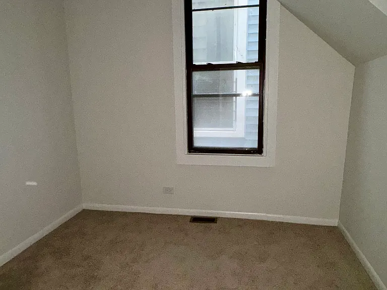 5344 S Carpenter St #2 — Photo 3