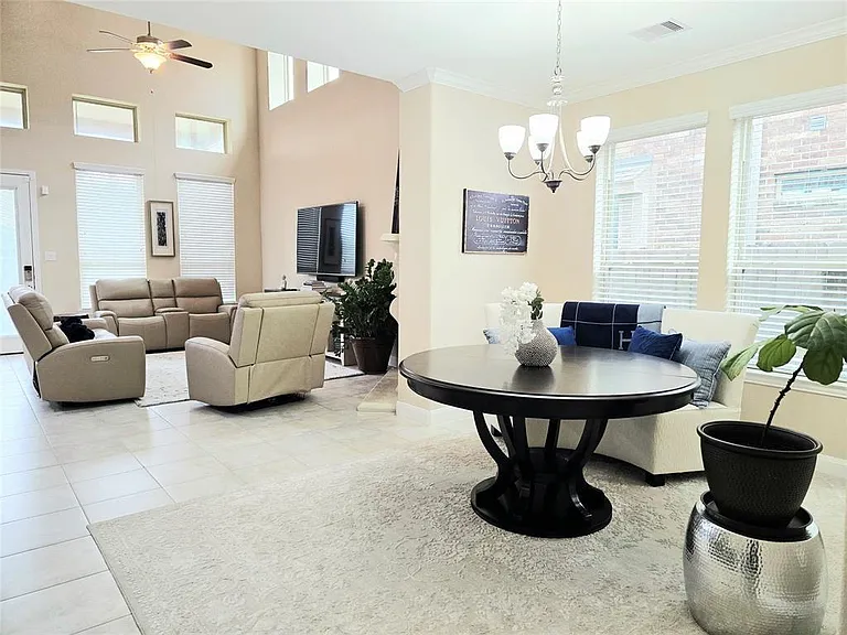 21914 Avalon Queen Dr — Photo 9
