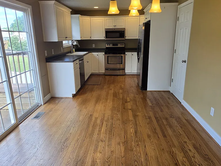 40 McKinley St — Photo 5