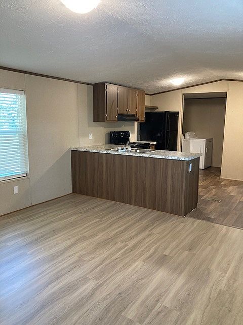 Refrigerator, dishwasher, stove, full washer and dryer