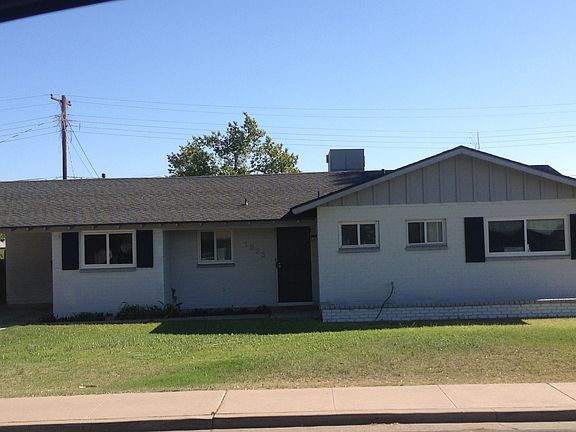 2nd image of 1523 E 2nd Pl