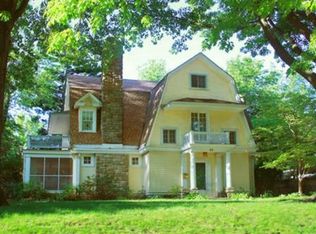 29 W 53rd St, Kansas City, MO 64112