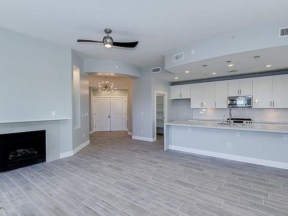 2nd image of 945 E Playa Del Norte Dr