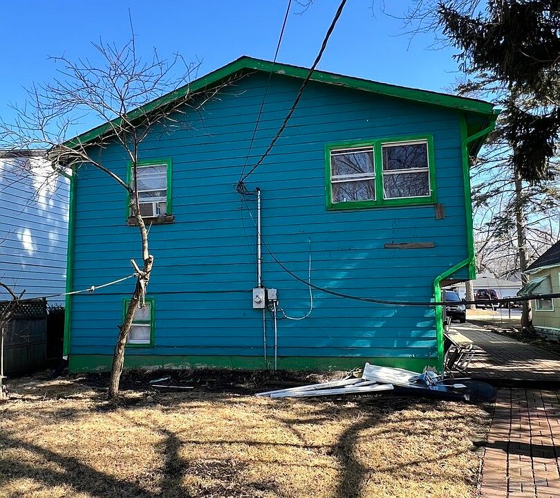 2nd image of 1214 Sunnyside Ct