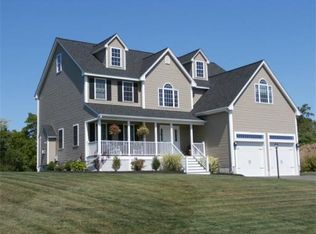 10 Robert Rd, Haverhill, MA 01835