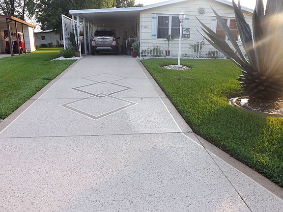 4th image of 1101 Lintz Ln