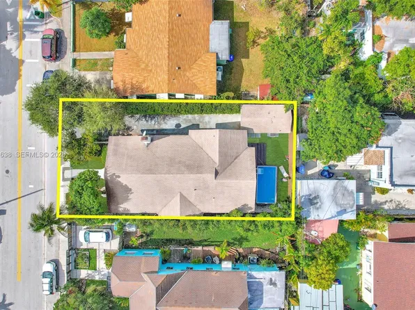 37 NW 47th St, Miami, FL 33127