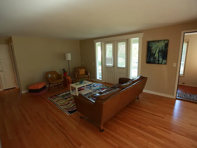 9504 Wallingford Ave N — Photo 5