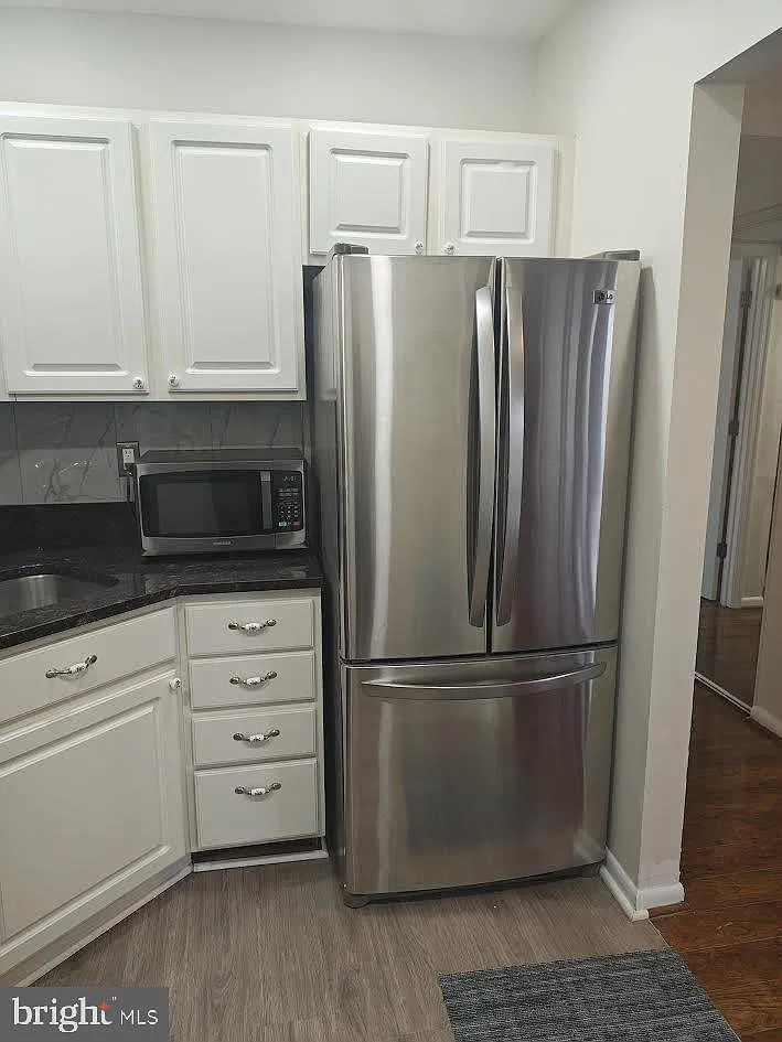Huntcrest Condominium — Photo 2