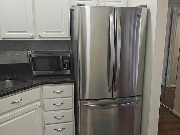 2nd image of 3134 Brinkley Rd #11302