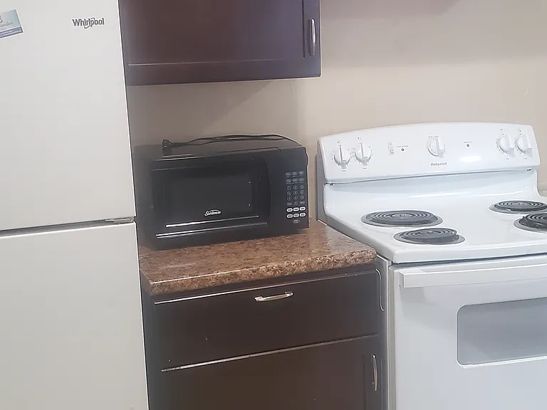 415 N Duluth Ave #19 — Photo 19