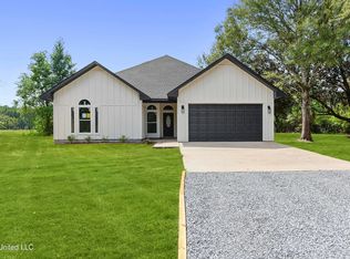 23439 Success Rd, Saucier, MS 39574