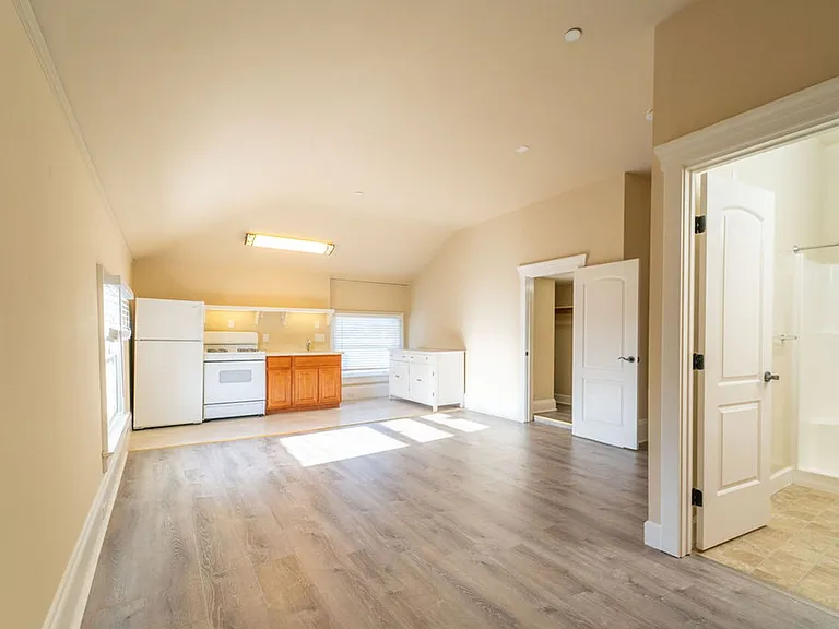 412 Monte Vista Ave. — Photo 1