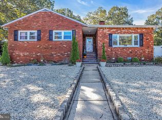 328 E Cape May Ave, Ocean Gate, NJ 08740