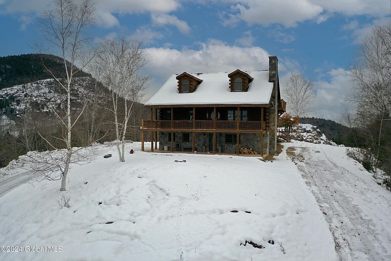 2nd image of 64 Reynolds Mountain Road