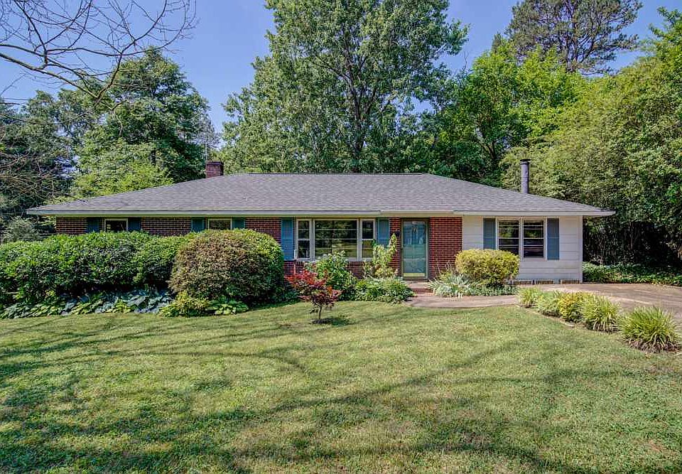 1st image of 110 Anita Dr