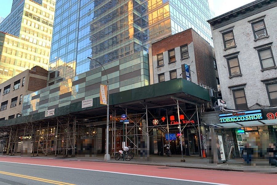 2nd image of 350 W 42nd St APT 58E