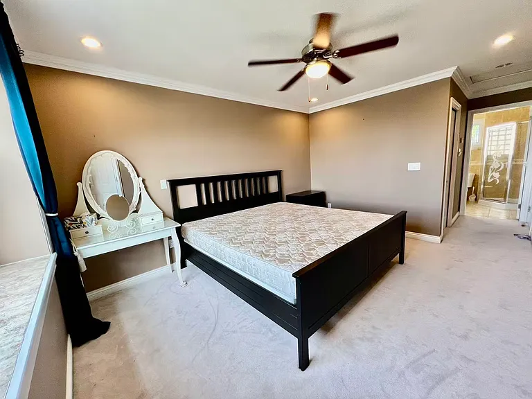 6391 Neville St — Photo 5