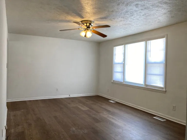 1934 S Wilson Rd — Photo 35