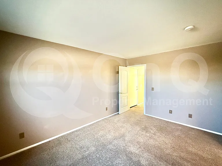 42259 W Chisholm Dr — Photo 17