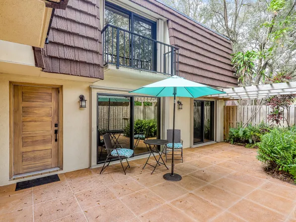 408 4th Lane, Palm Beach Gardens, FL 33418