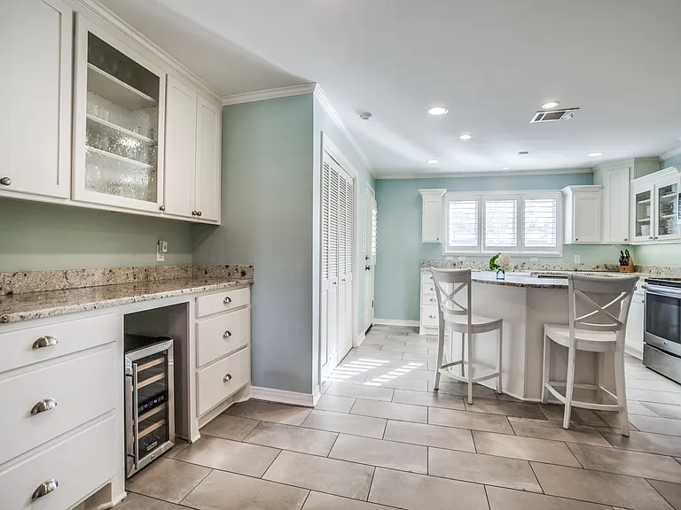 6614 Joyce Way — Photo 13