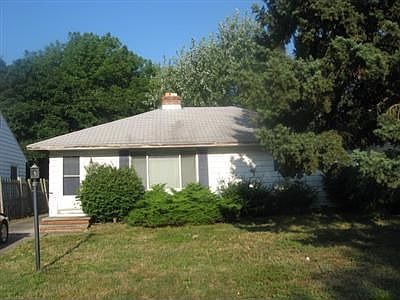 1st image of 260 Lynne Dr