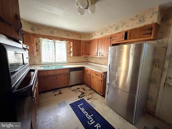 5th image of 2313 Pot Spring Rd