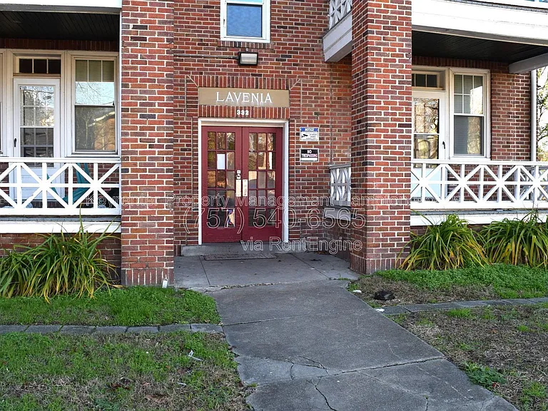 332 Mount Vernon Ave #2 — Photo 2