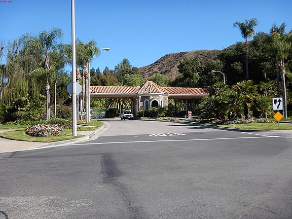 4th image of 5442 Villawood Cir