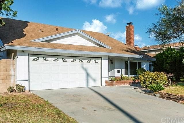 1st image of 3931 S Ellesford Ave