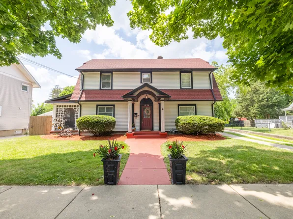 1024 Prospect Blvd, Elgin, IL 60120