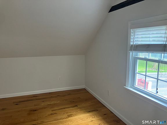 5th image of 490 Danbury Rd #7