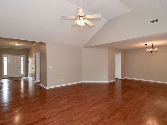 5th image of 4507 Country Glen Cir
