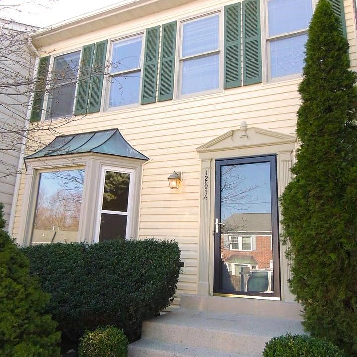 Exterior (Front)