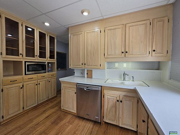 5th image of 2957 N 54th St