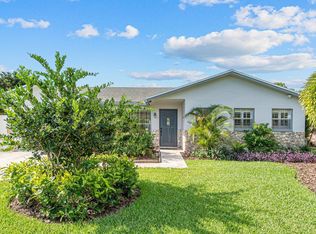 9020 SW 1st St, Boca Raton, FL 33428