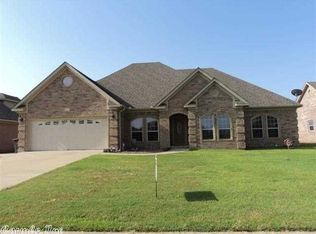 2354 Lakeshore Ln, Cabot, AR 72023