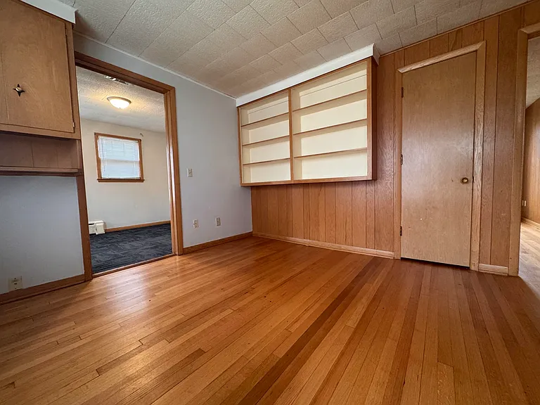 216 W Main St #1 — Photo 18