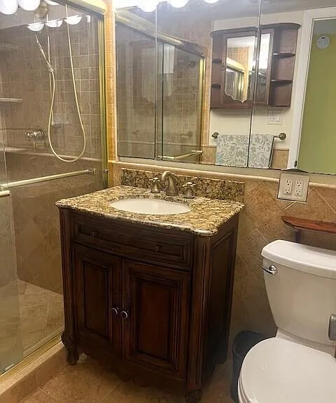 132 S Cypress Rd #523 — Photo 17