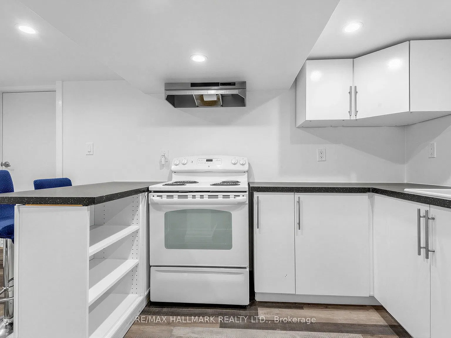 1 bed, $1,400 — Photo 4