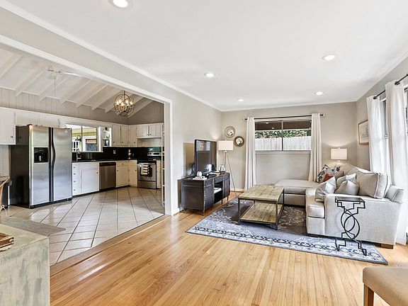4th image of 1150 Briar Vista Ter