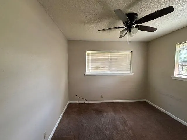 3321 Cherry St — Photo 5