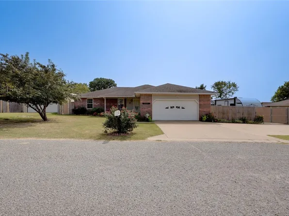 62997 E 282nd Rd, Grove, OK 74344