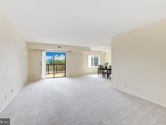 5th image of 8360 Greensboro Dr APT 722