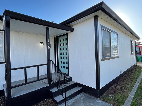 2nd image of 480 E Monterey Ave #2